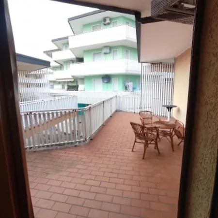 Апартаменты Large In Terme