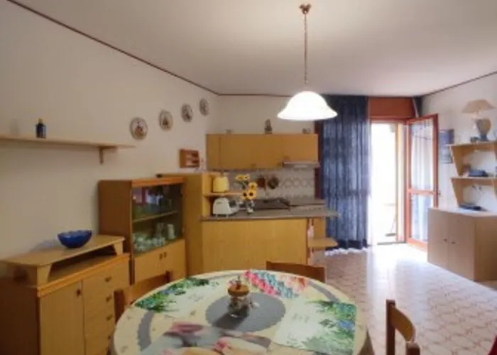 Апартаменти Large In Terme